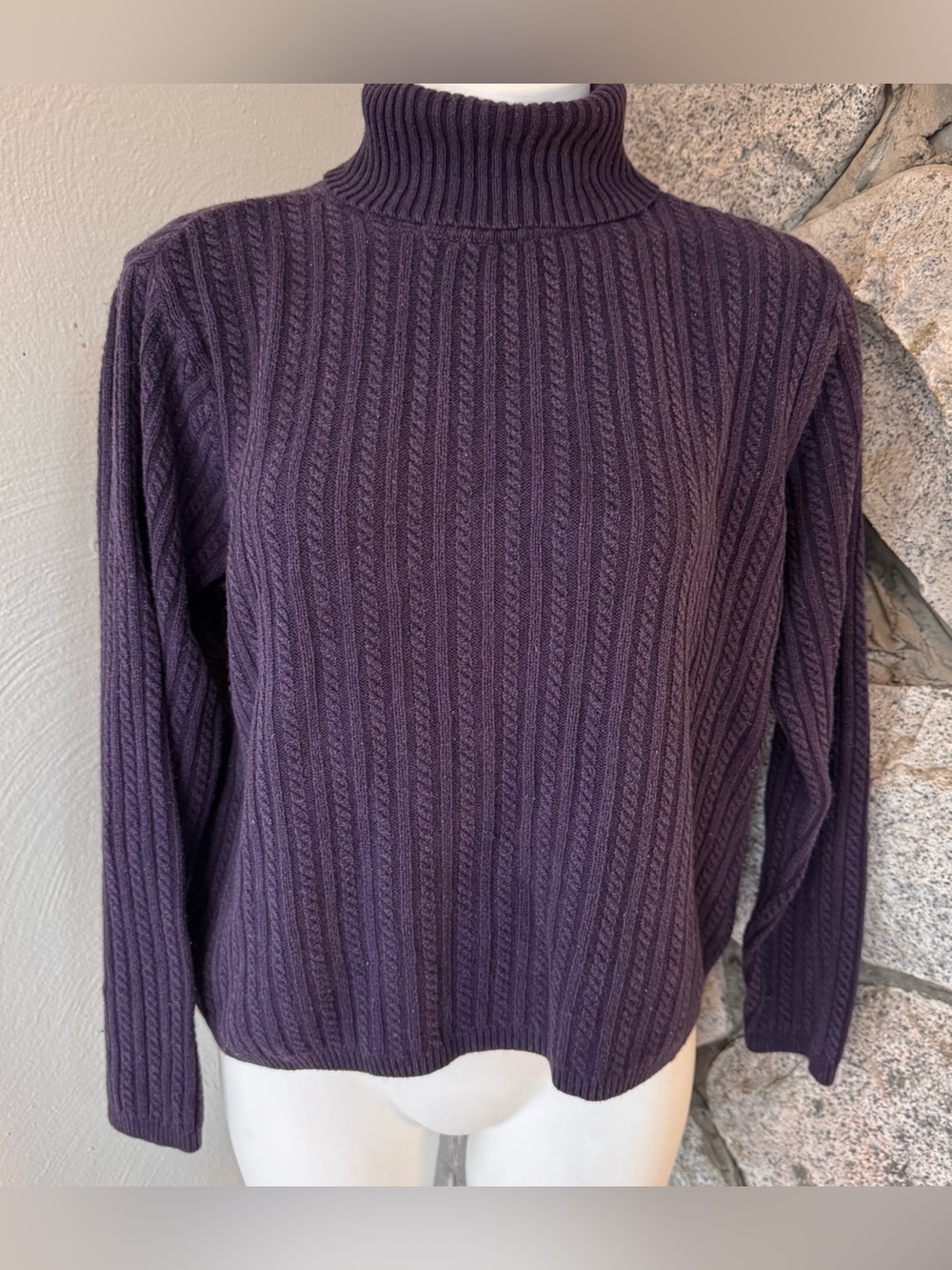 Talbots Silk Cashmere Purple Ribbed Turtleneck Sweater Deep Plum Knit Cozy Fall